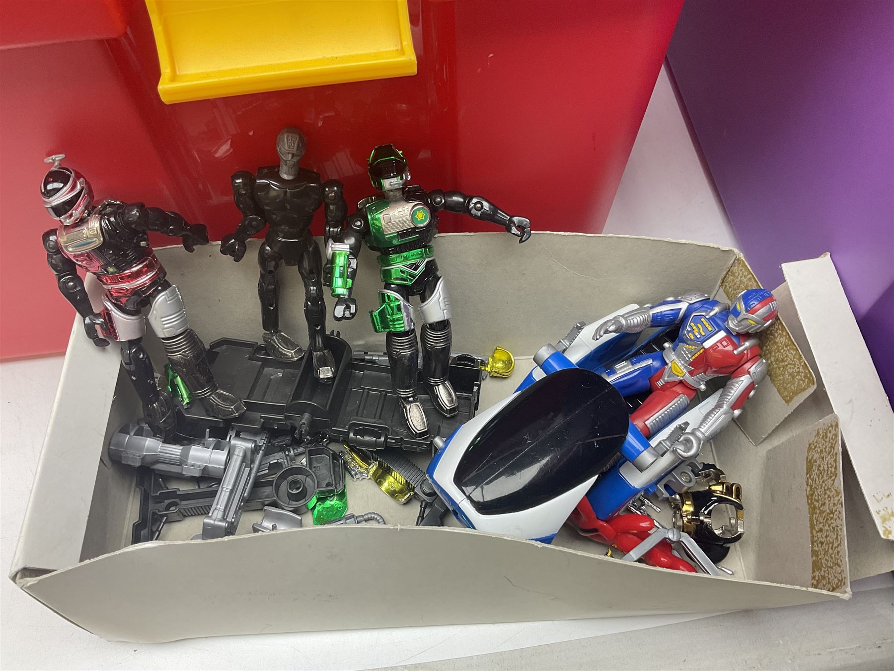 Collection of 1990s toys, including Biker Mice from Mars, Teenage Mutant Ninja Turtles, Thunderbirds etc in three boxes 