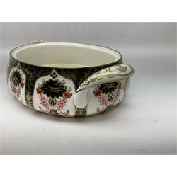 Royal Crown Derby 1128 pattern oval vegetable tureen and cover; date code for 1977; scratched through maker's mark L31cm