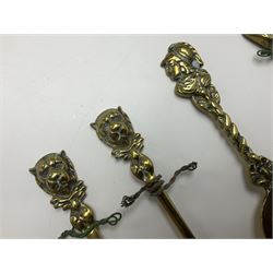 George III oak spoon rack and candle box, the rectangular backplate with shaped  pediment and two six aperture spoon racks, above a candlebox with hinged cover, with various brass spoons and a pair of brass candle snuffers, H56.5cm, W35cm, D14cm 