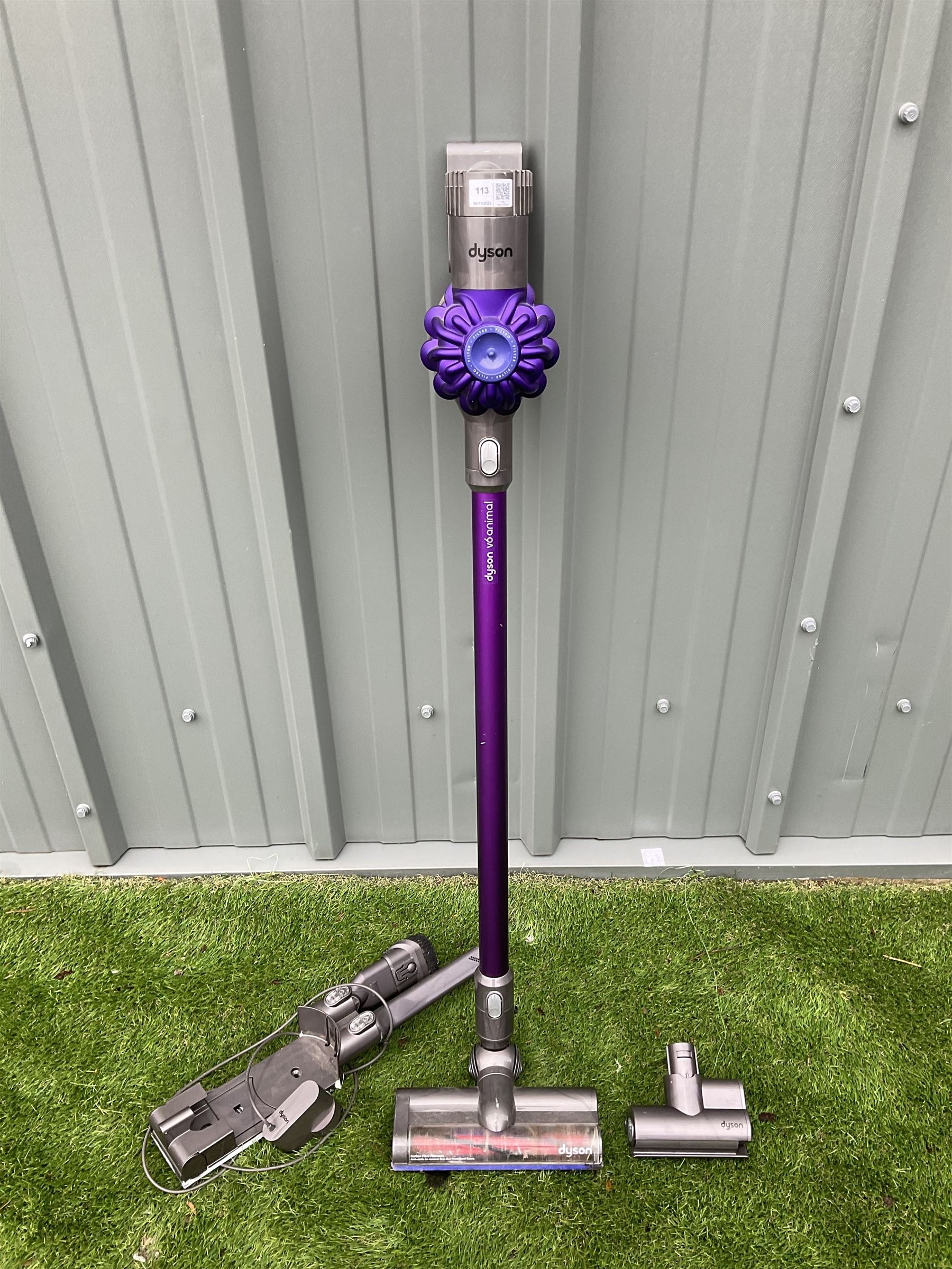 Dyson cordless vacuum cleaner with charging station Garden, Asset
