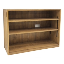 'Lizardman' oak open bookcase with two adjustable shelves, by Derek Slater of Crayke, W123cm, H87cm, D31cm