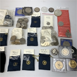 Mostly Great British and Canadian coins including pre-decimal coinage, five 1986 two pound coins, commemorative crowns, Canadian fifty cent coins etc