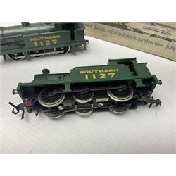 Wrenn '00' gauge - five Class R1 0-6-0 tank locomotives - No.7420 in LMS Red; No.31337 in BR Black; No.31340 in BR Malachite Green; No.1127 in Southern Green; all in boxes with instructions; and No.1127 in Southern Green; in associated Wrenn box (5)