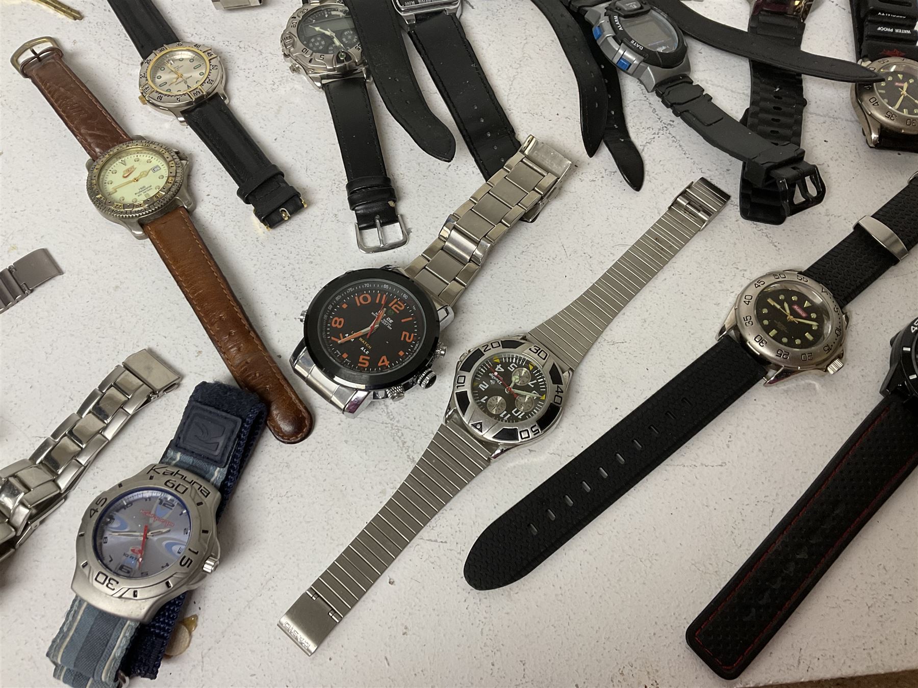 Collection of gentleman's wristwatches, including Swatch, Casio, Timex and Sekonda examples