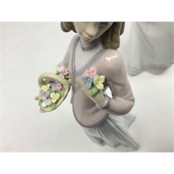 Two Lladro figures, comprising Innocence in Bloom no 7644 and Afternoon Promenade no 7636, both with original box, H28cm