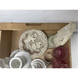 Murano glass dish, together with Wedgwood wall vases and other ceramics, in two boxes