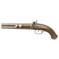 19th century double-barrelled percussion pistol, with over and under, barrels,backward spring locks, engraved with floral motifs, chequered wooden grip with engraved butt cap, side of the barrels ramrod holder, L37cm