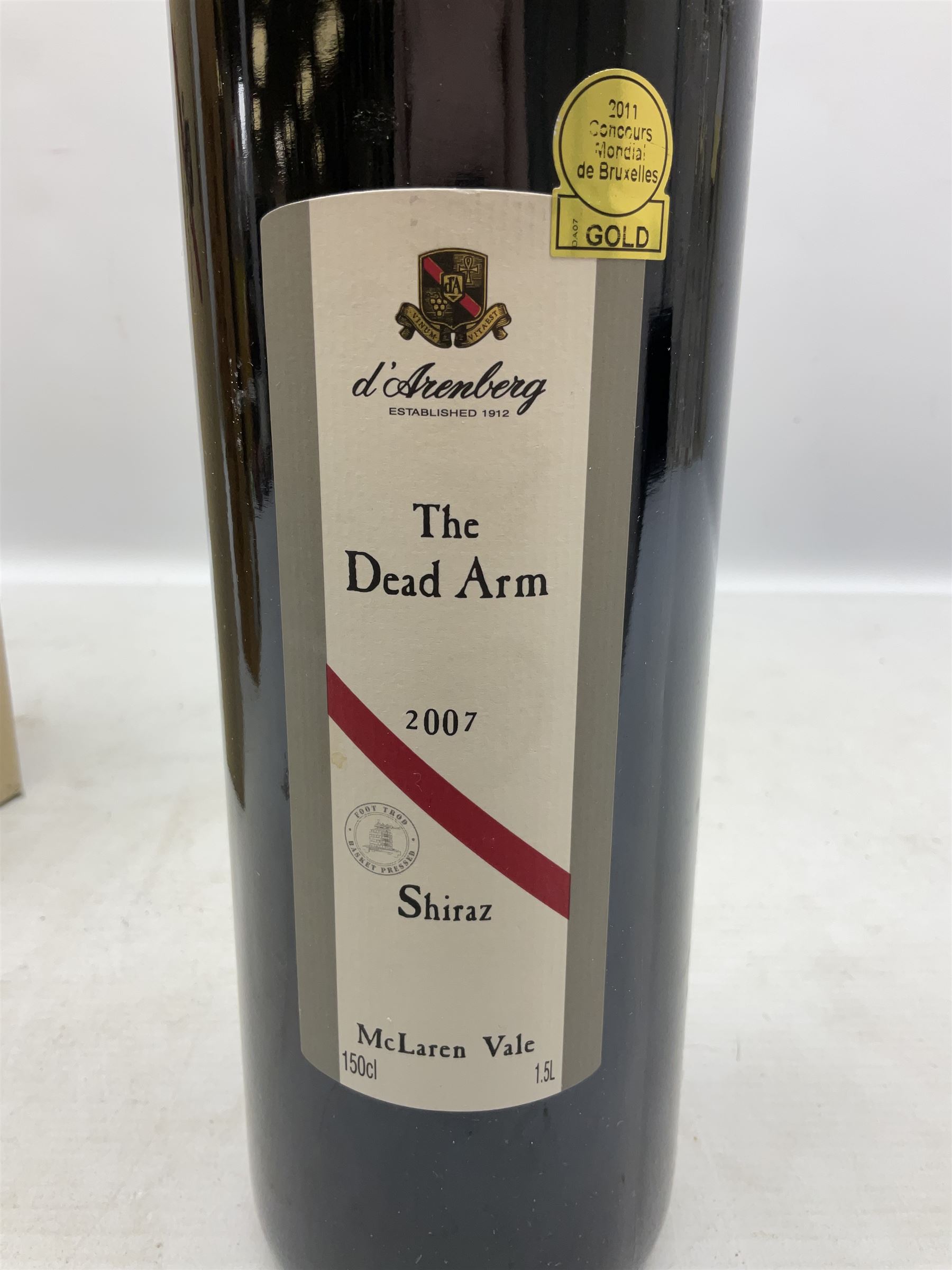 D`Arenburg 2007 The dead Arm Shiraz, 1.5 litre, 14%, together with Grahams 2001 crusted port, 75cl, 20%, both boxed 