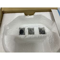 Lledo Vanguards - five 1:43 scale diorama sets comprising CD1002, PD1002, PD2002, RD 3002 and GD1002; with further Corgi 05508 Mini 7 racing club diorama set; all boxed (6)