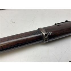 Braendlin Armoury Martini action .577/450 falling back rifle, the 85cm rifled barrel stamped Alex. Henry Edinburgh & London with two barrel bands including Yatagan bayonet side fitting and clearing rod under, with leather sling, serial no.13332, L126cm (NB. Firing pin broken). 