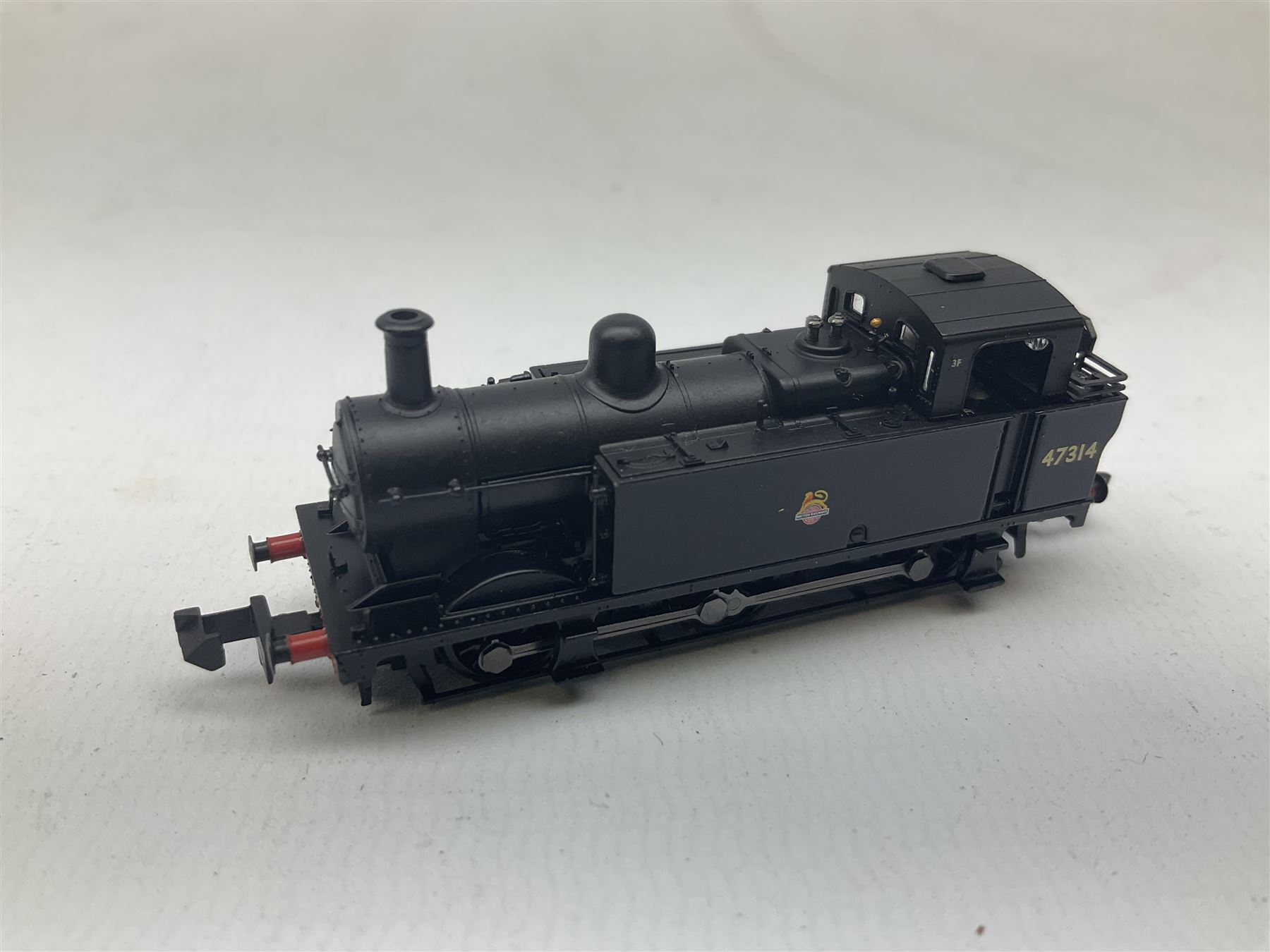 Graham Farish by Bachmann 'N' gauge - Class 4F 0-6-0 locomotive no.43875, Class 3F 0-6-0 'Jinty' locomotive no.47314, Fairburn 2-6-4 tank locomotive no.42073 and Standard Class 4MT 2-6-4 locomotive no.80119 (4)