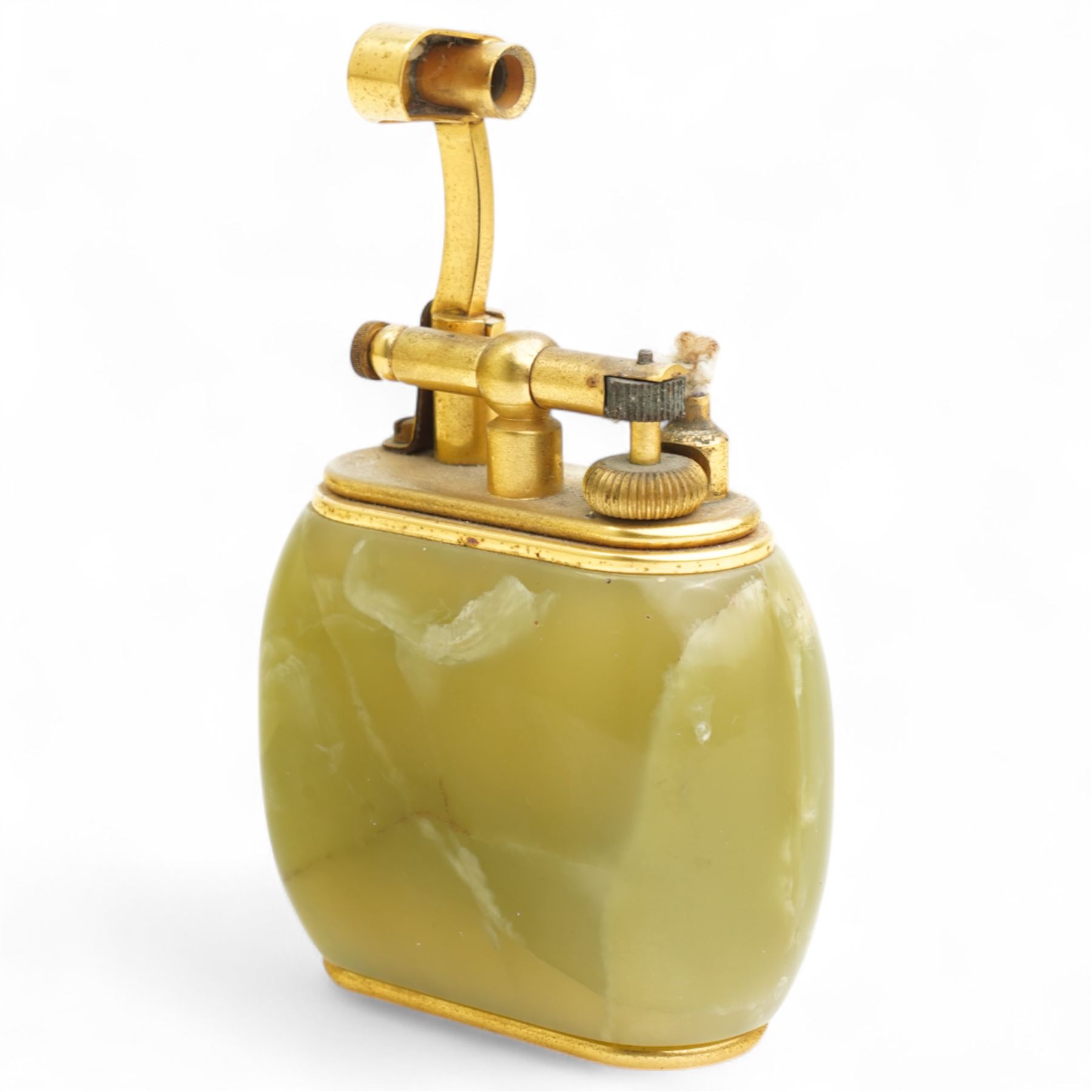 Dunhill gilt metal and onyx table lighter, H7.6cm 