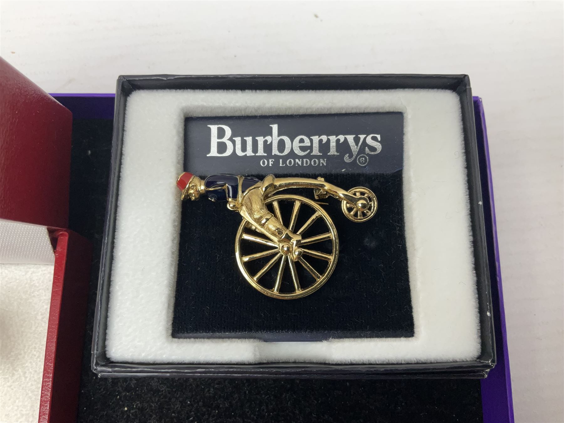 9ct gold cubic zirconia ring, Baccarat glass ring, silver jewellery, large collection of costume jewellery including Burberry brooch, Monet earrings and Esso England World Cup Squad tokens