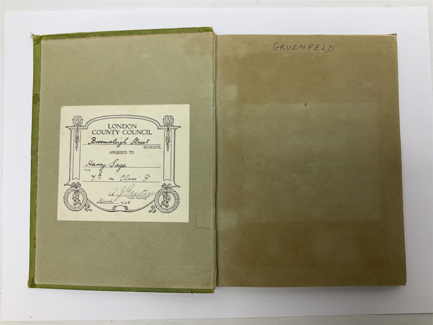 Arthur Ransome; Old Peters Russian Tales, Thomas Nelson and Sons, first series 