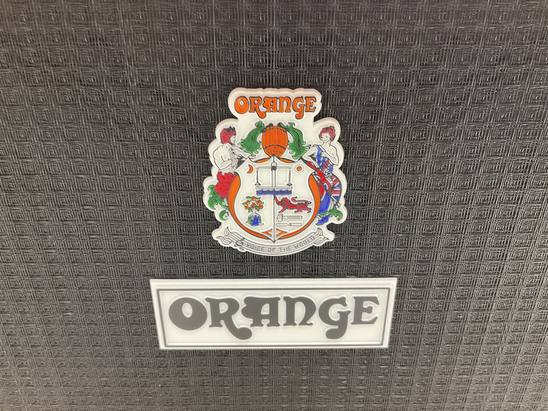 English made Orange 'Voice of the World' bass guitar speaker cabinet; 400 watts 8 ohms; serial no.OBC210M-00519-0615; L62cm