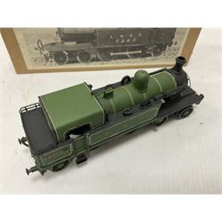 ‘00’ gauge - two kit built steam locomotives comprising Class N7 LNER/BR 1/4/5 0-6-2T no.69614 finished in BR black with South Eastern Finecast box; Class C12 GNR/LNER/BR 4-4-2T no.1527 finished in GNR green with plain brown box labelled ‘Finecast’ (2) 