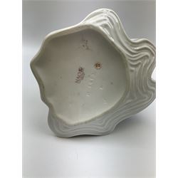 Collection of seven Lladro figures, including Seated ballerina with swan 6204, Childhood Dream 8129, Dancer 5050, reclining clown with ball alongside a selection of other figures. 