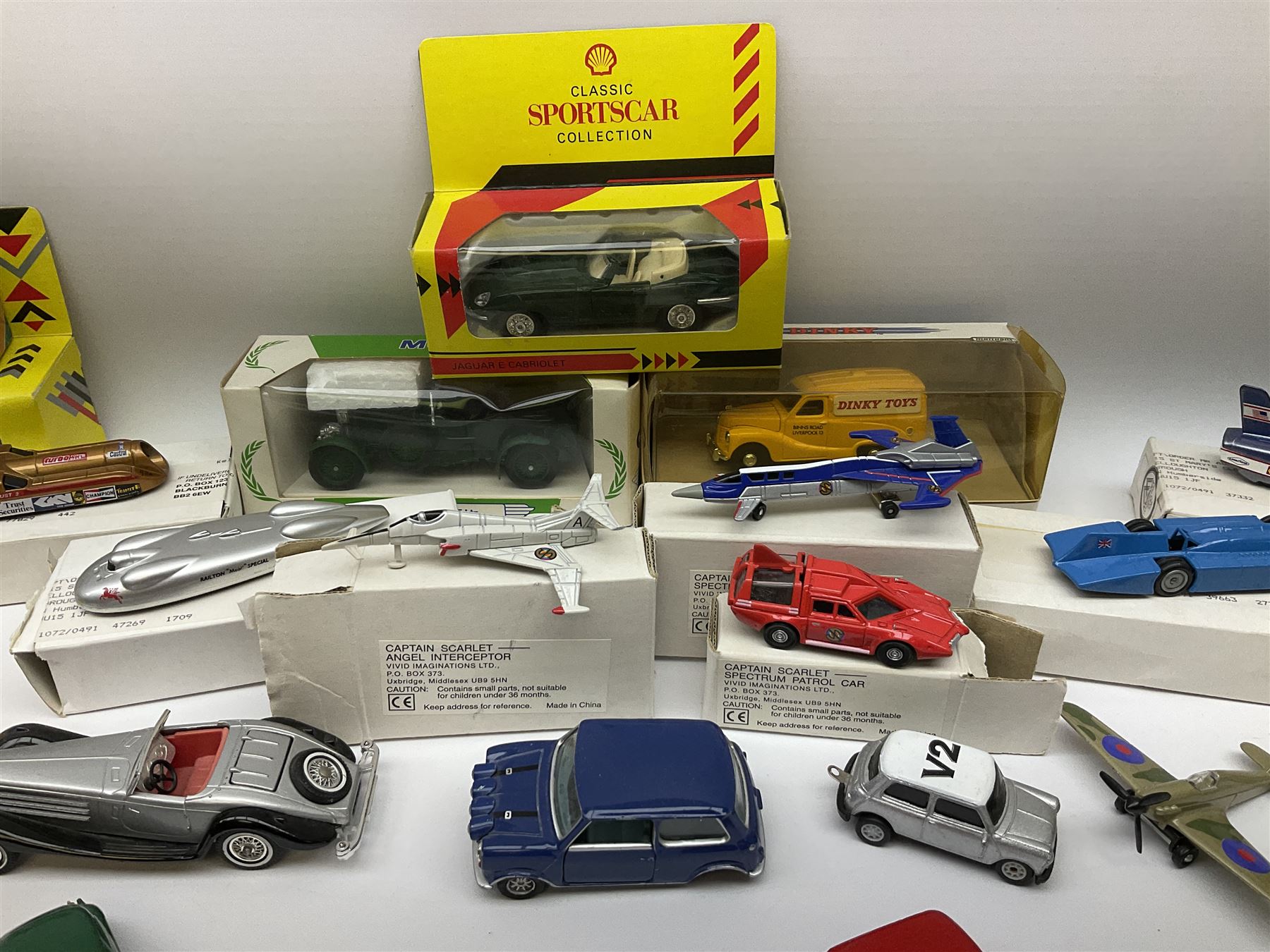 Various makers fourteen boxed and thirteen unboxed modern diecast