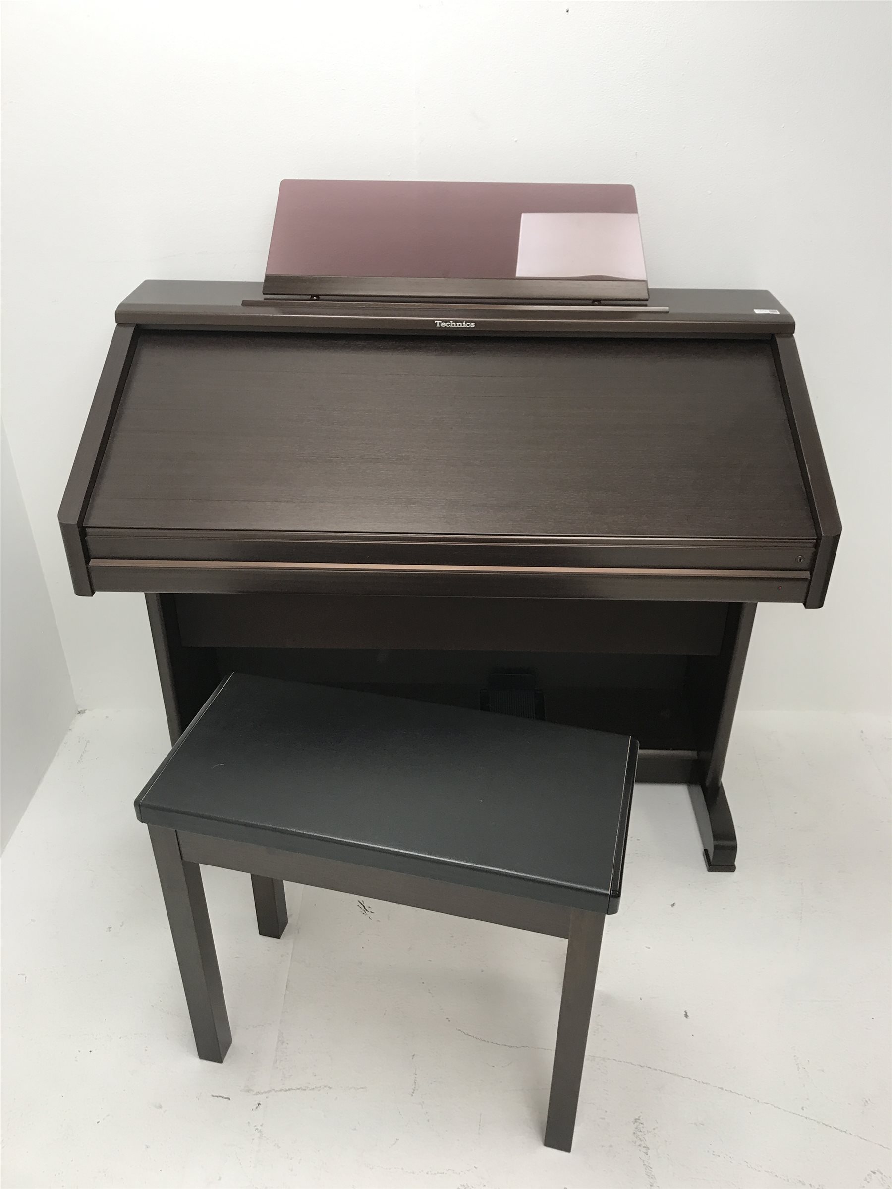Technics SX-EA5 electric organ and stool
