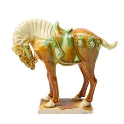 Chinese Nanking vase, painted with a scene of warriors, H28.5cm; together with a glazed figure of a Tang horse, a figure of an Emperor and a Tomb warrior (4)