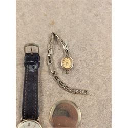 9ct gold watch back case, ladies 9ct gold manual wind wristwatch on 9ct gold strap and a 9ct gold cased wristwatch on leather strap