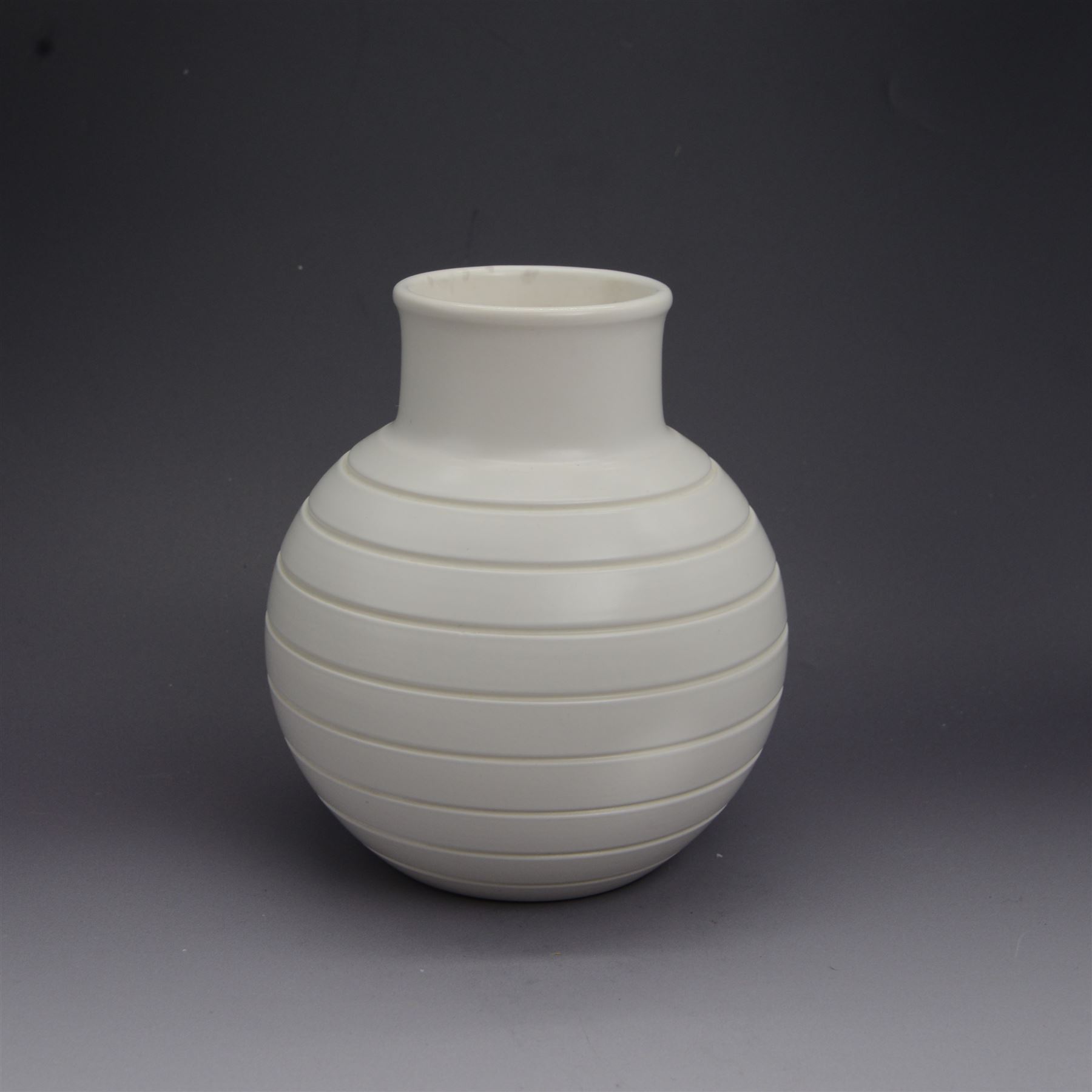 Keith Murray for Wedgwood, ribbed globe vase, together with a plate and tankard, all with printed marks beneath, vase H17cm 
