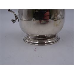 1920s silver christening mug, of plain waisted form with acanthus capped C scroll handle, upon circular stepped foot, hallmarked J B Chatterley & Sons Ltd, Birmingham 1920, H9.5cm