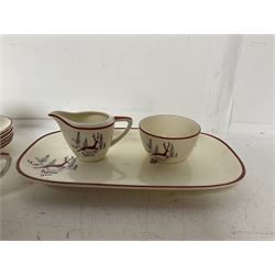 Crown Devon Stockholm pattern tea wares, comprising six cups and saucers, cake plate, milk jug, sugar bowl and cruet set