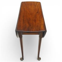 18th century small mahogany drop leaf table, flamed mahogany top with leaves and gatelegs to form an oval top, raised on tapered supports with pad feet