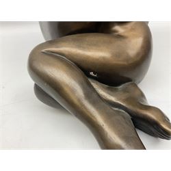 'Leonardo Art Wrk' bronzed figure of two figures embracing, H33.5cm