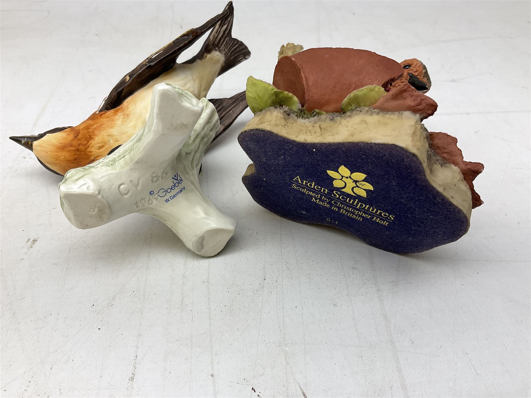 Lladro figure Ingenuine Woman no. 5487 (a/f), Nao figure, Goebel bird figure CV86 1967, Goebel Chaffinch 38023-06, Arden Scultpures robin figure group etc