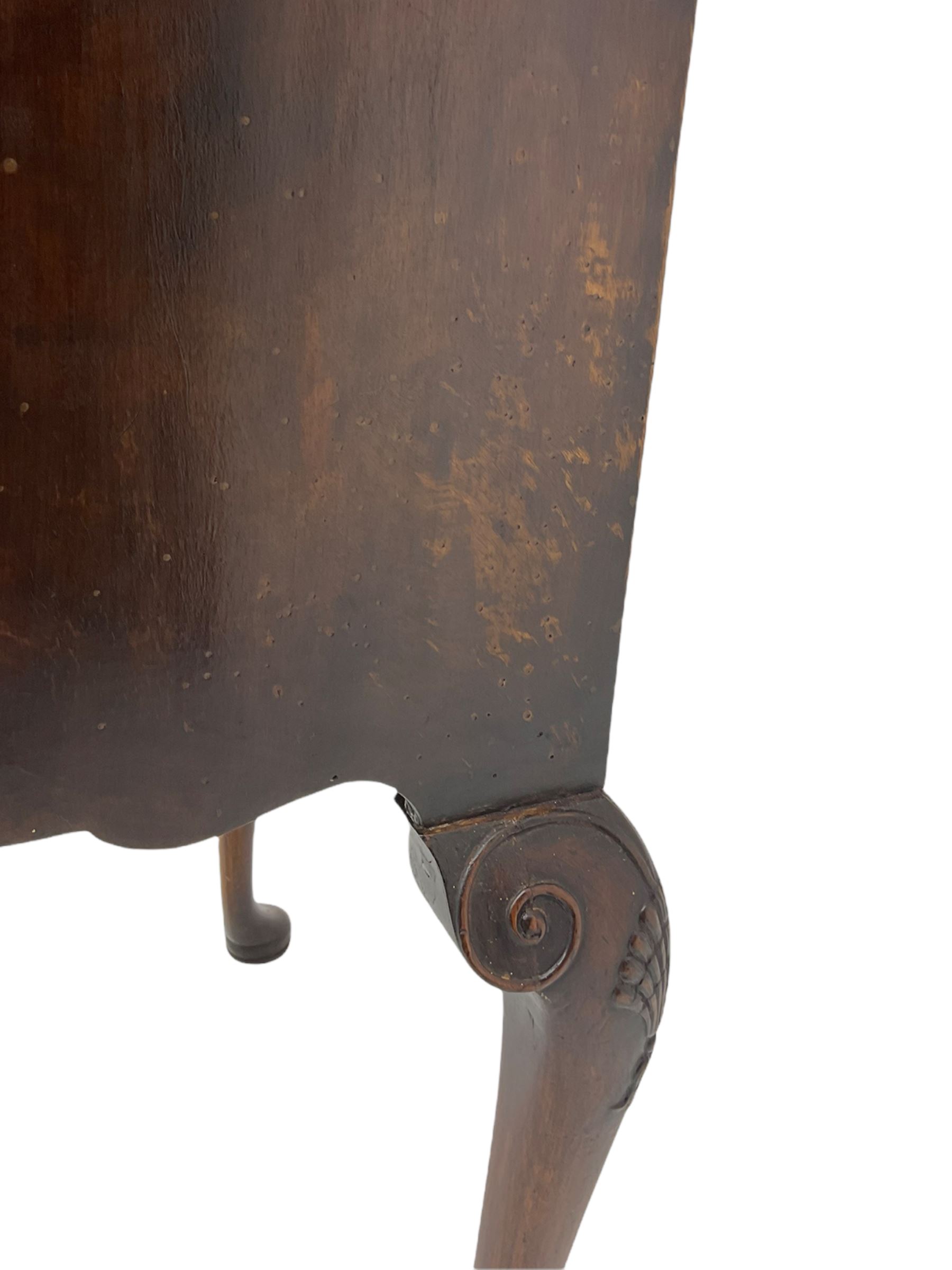 Small early 20th century Queen Anne style bookcase on bureau secretaire, the moulded arched pediment over mirrored door in shaped frame, the bureau fitted with fall front enclosing curved fitted interior, cushion moulded drawer over single drawer, on scroll and shell carved cabriole supports