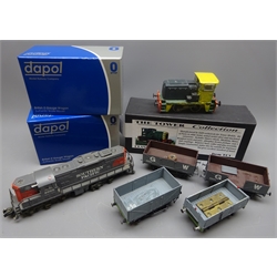  '0' gauge - part-built Tower Collection Class 02 Diesel Shunter locomotive kit, boxed, two Dapol wagons, boxed, two other unboxed open wagons and smaller gauge American Southern Pacific diesel locomotive No.8000 (6)  