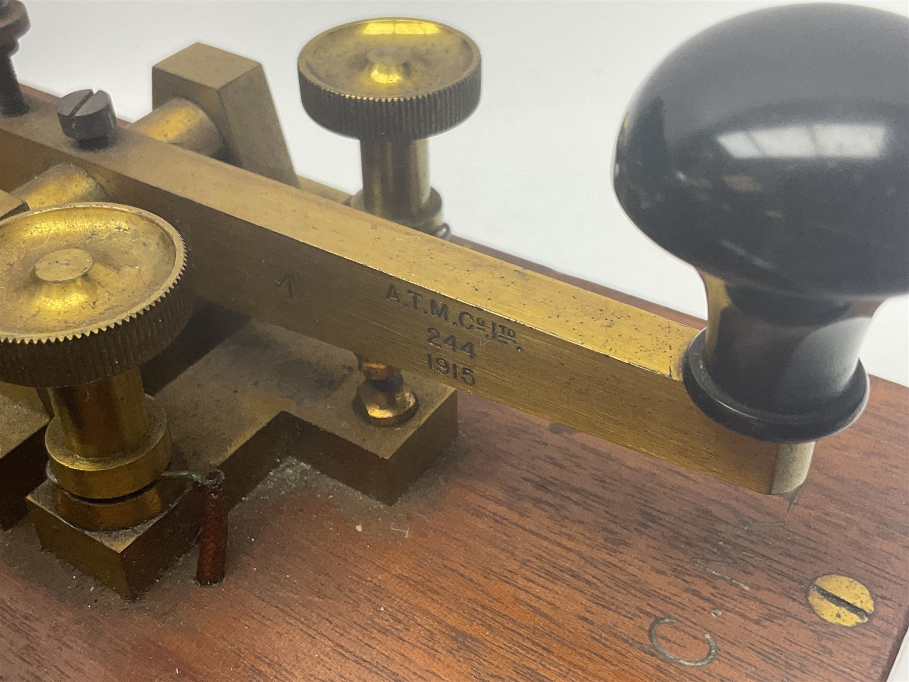 GPO telegraph morse code machine, marked GPO 10235 and Baseboard.S.C.MKII, in wooden carry case, case H16cm, L26cm 