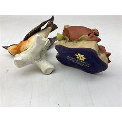 Lladro figure Ingenuine Woman no. 5487 (a/f), Nao figure, Goebel bird figure CV86 1967, Goebel Chaffinch 38023-06, Arden Scultpures robin figure group etc