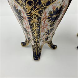Pair of early 20th century Royal Crown Derby Imari 1128 pattern vases, of tapering straight sided form with waisted neck and frilled rim, upon four splayed feet, with printed and painted marks beneath including illustration date codes for 1911 and 1920, H17cm