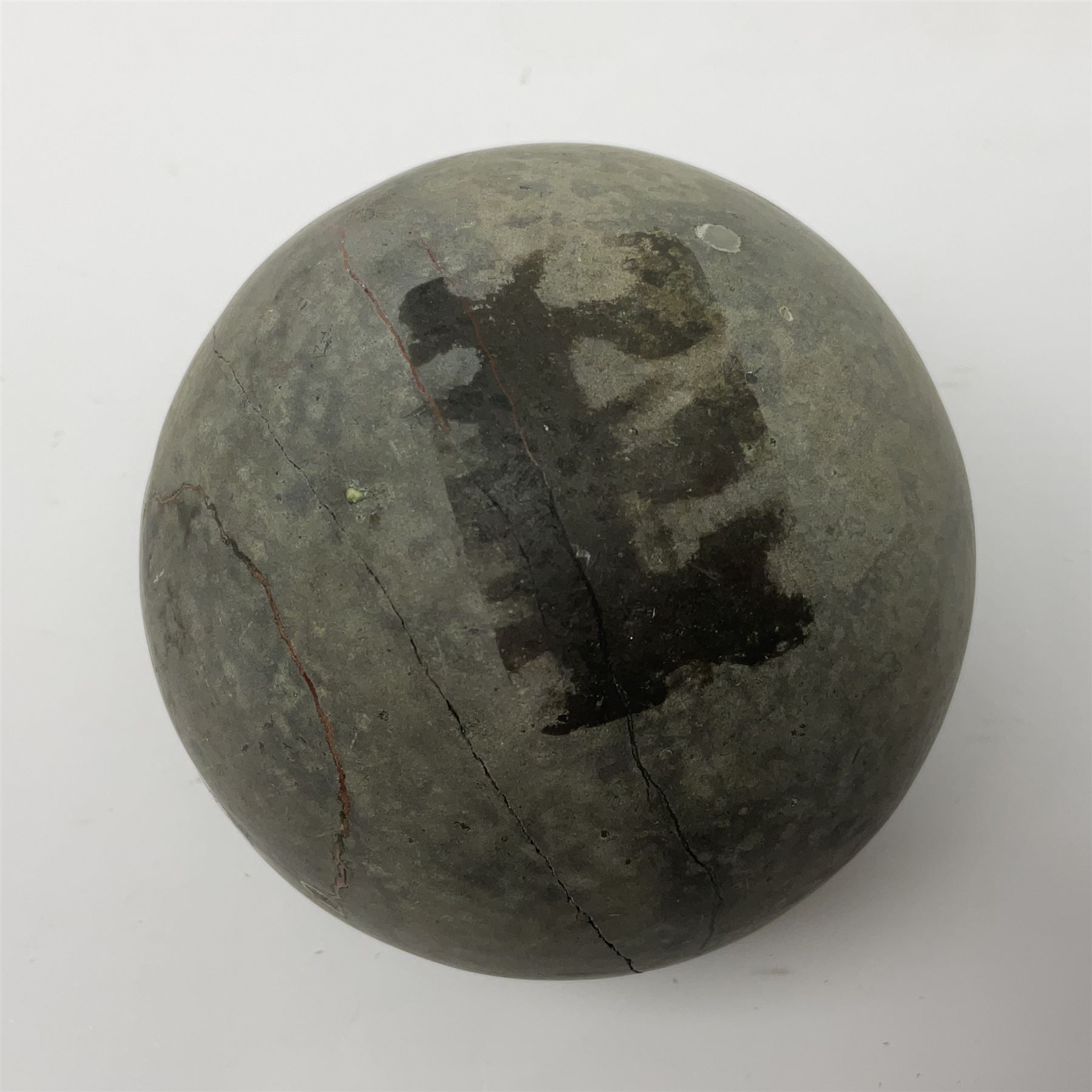 Pair of amethyst geode spheres, with purple crystalline internal formations, D9cm