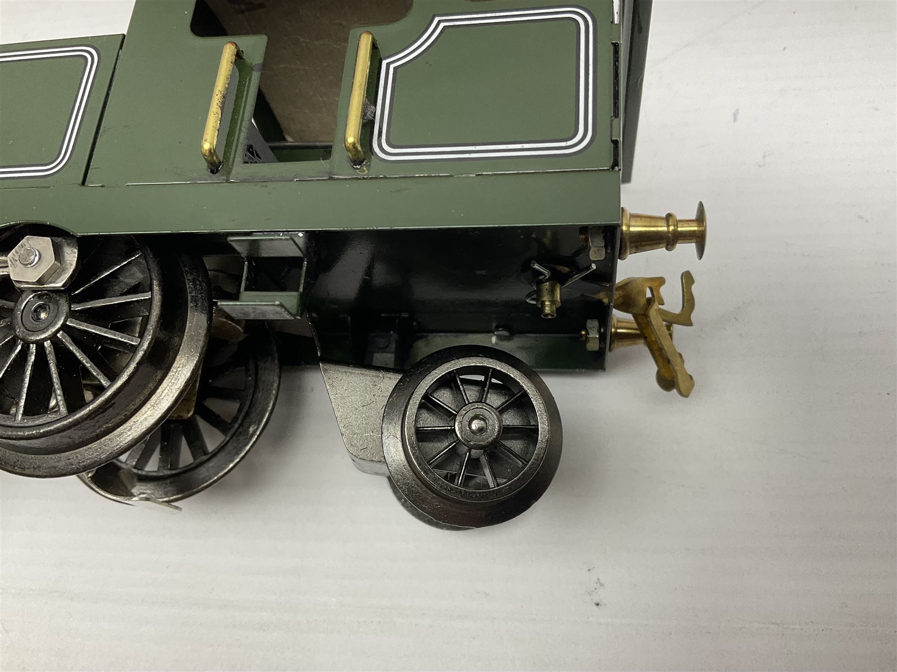 Ace Trains '0' gauge - Southern 4-4-2 tank locomotive No.604; in 4-4-4 box with packaging