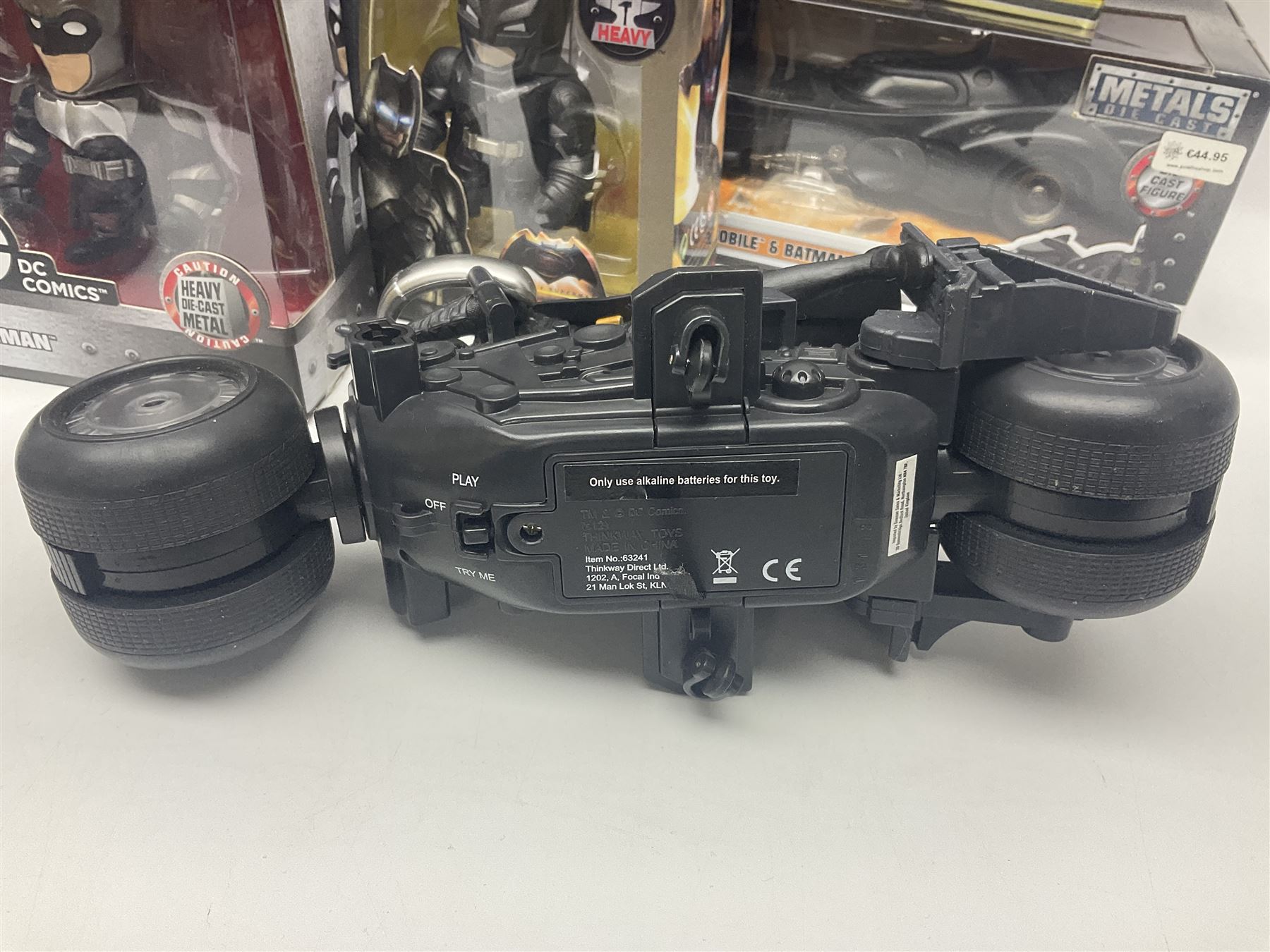 Eaglemoss Batman Universe Collector’s Bust ‘Rebirth Cowl’ with ten further Batman boxed and loose vehicles, figures and collectables to include Metals Die-Cast, Mattel, Hot Wheels etc, in two boxes