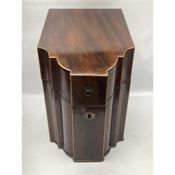 Georgian mahogany knife box, of serpentine fronted form with strung detail to the hinged cover and body, opening to reveal a fitted interior, H37cm