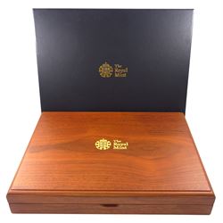 Queen Elizabeth II 2015 'The Fourth Circulating Coinage Portrait Final Edition' and 'The Fifth Circulating Coinage Portrait First Edition' comprising 22ct gold one penny, two pence, five pence, ten pence, twenty pence, fifty pence, one pound and two pound coins, cased with certificate