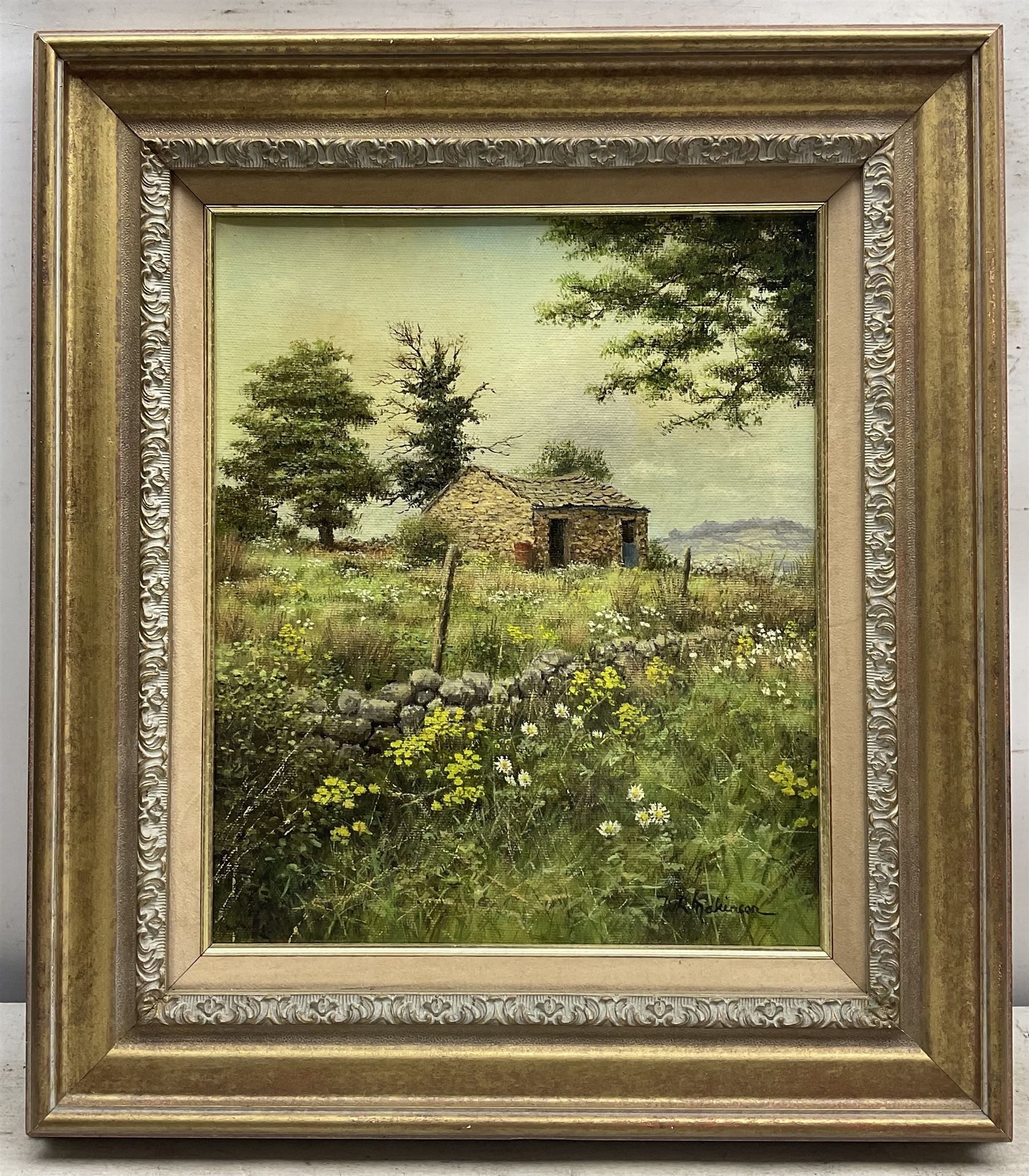 William R Makinson (British 20th Century): Stone Barn, oil on canvas signed 30cm x 24cm 