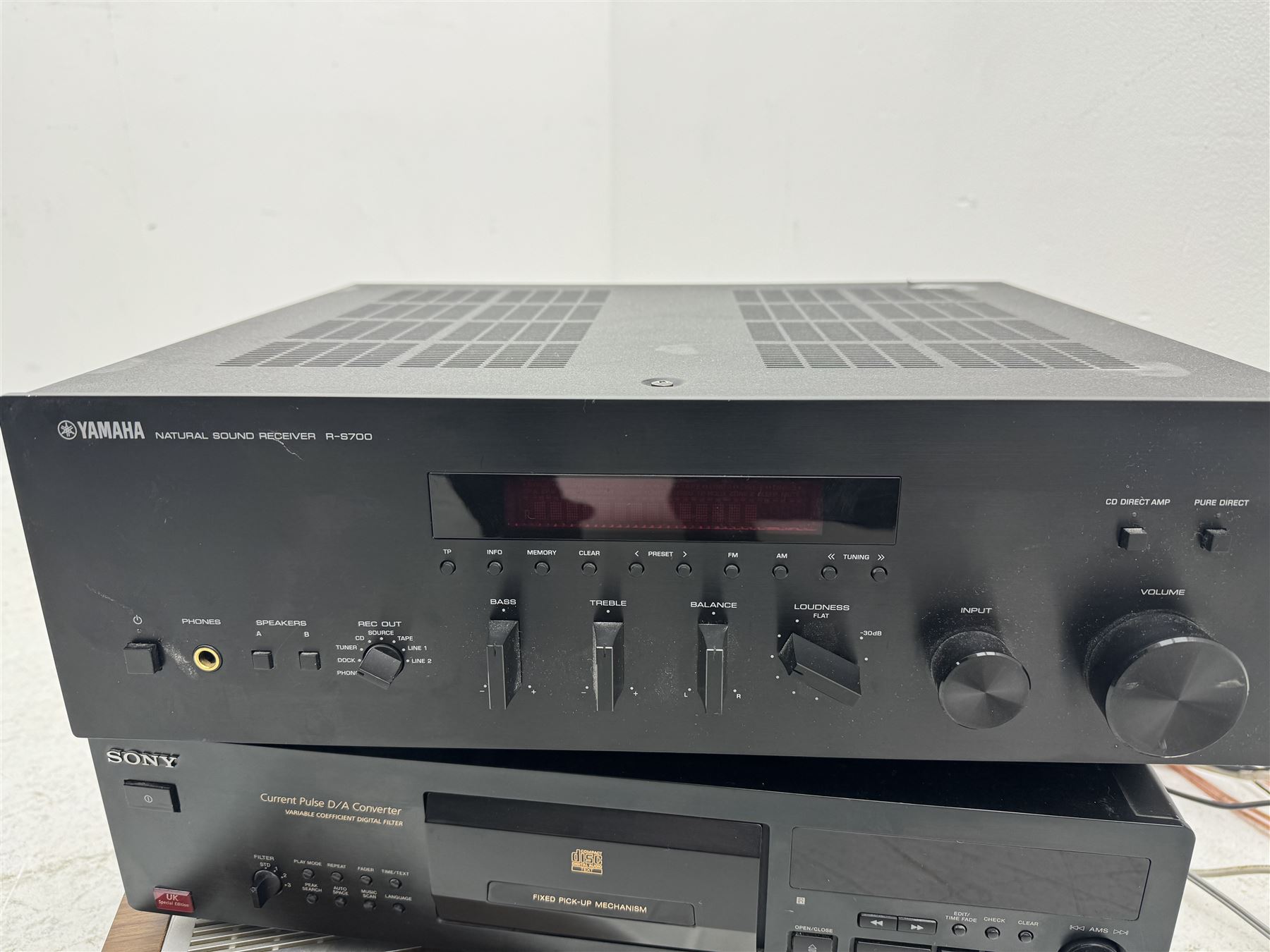 Hi-fi separates, to include Sony Current Pulse D/A Converter CD player CDP-XB930E, Yamaha Natural Sound Receiver R-S700 and a Yamaha Natural Sound Stereo Receiver CR-820