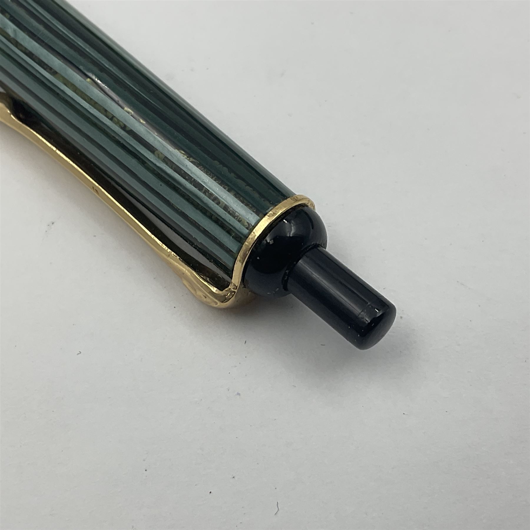 Pelikan Souveran 140 fountain pen | Antiques, Collectables