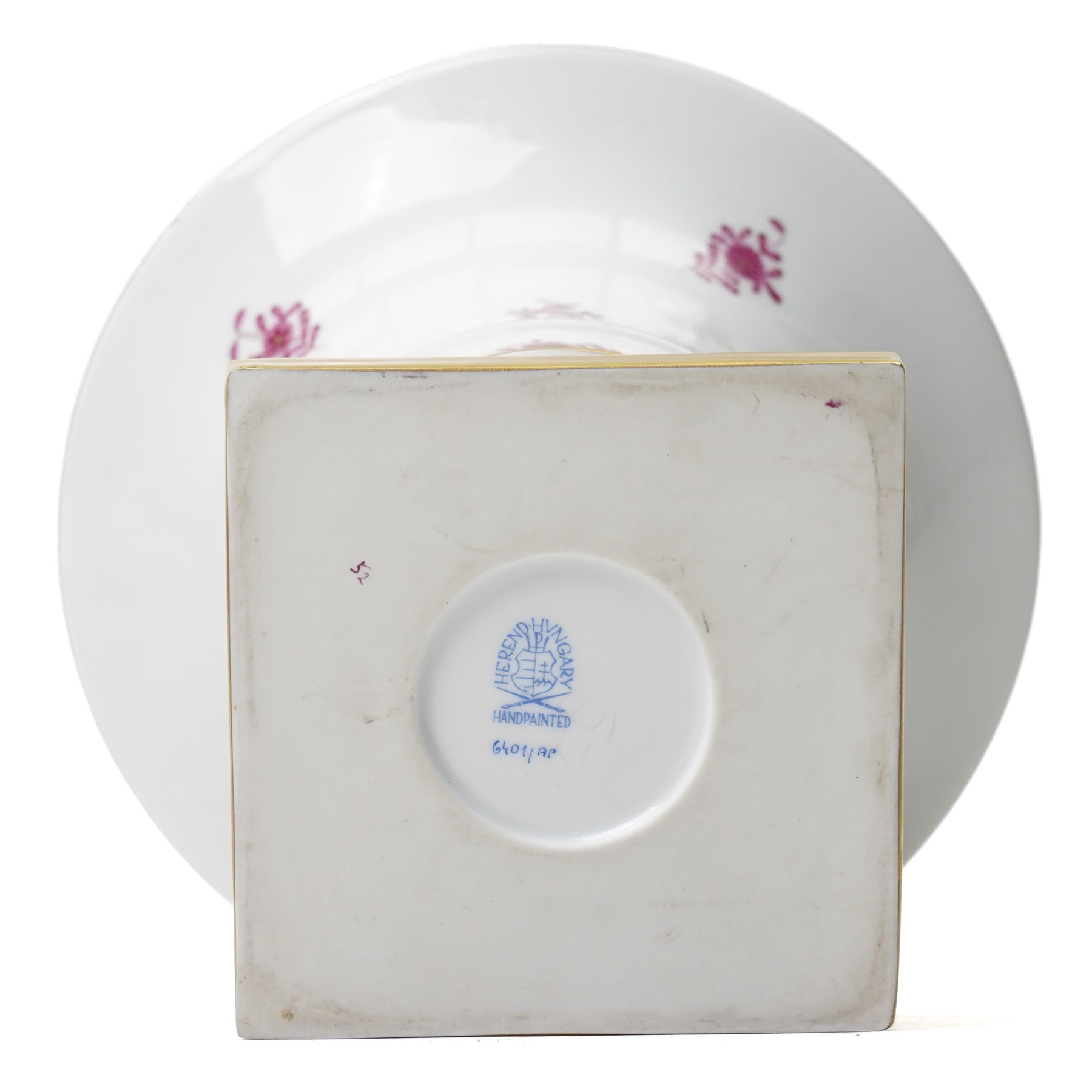 Herend vase painted in the 'Chinese Bouquet' pattern, printed marks to base, H19cm