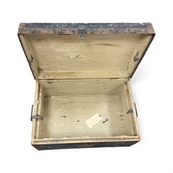 Small trunk with metal mounts, H32cm, L61cm 