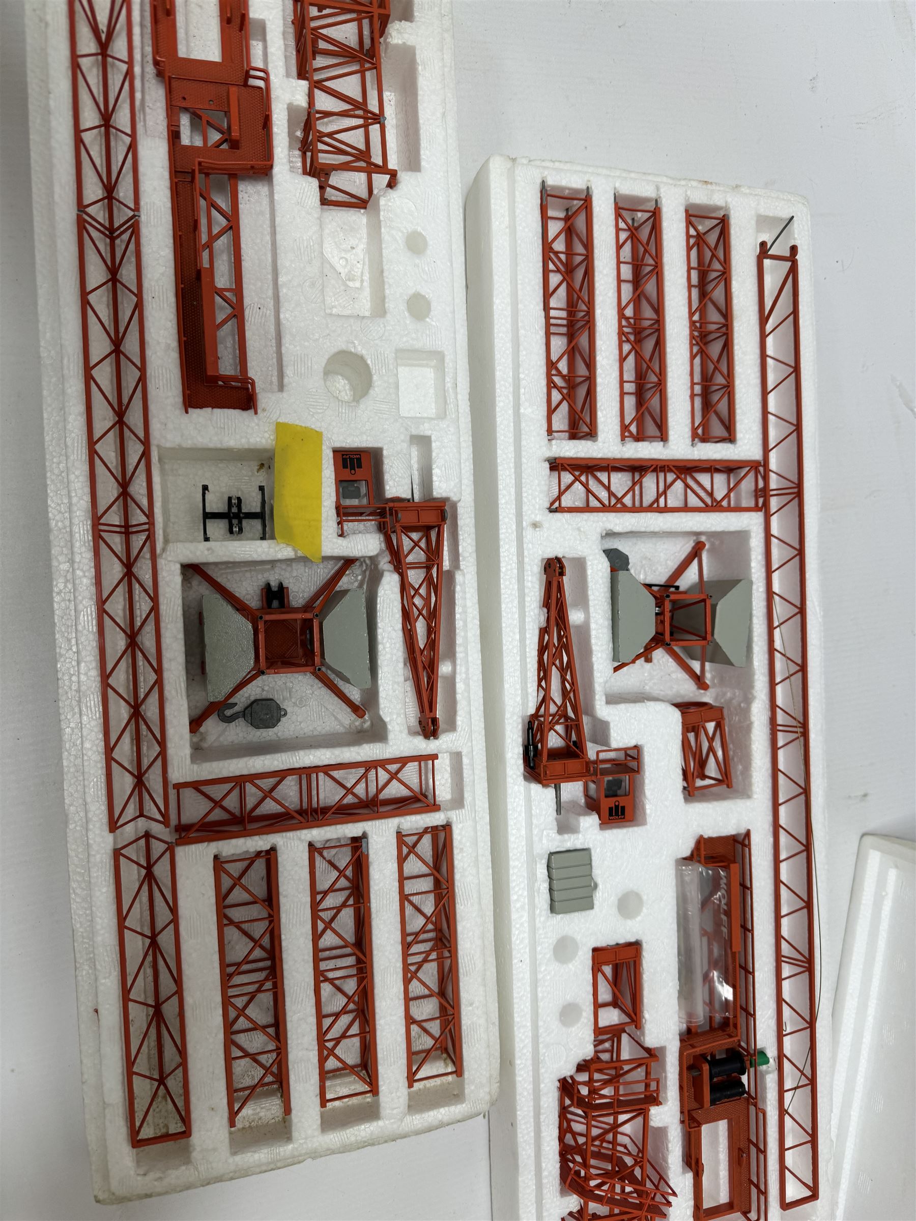 Two Conrad 1:87 scale Wolffkran Tower Crane models, both boxed