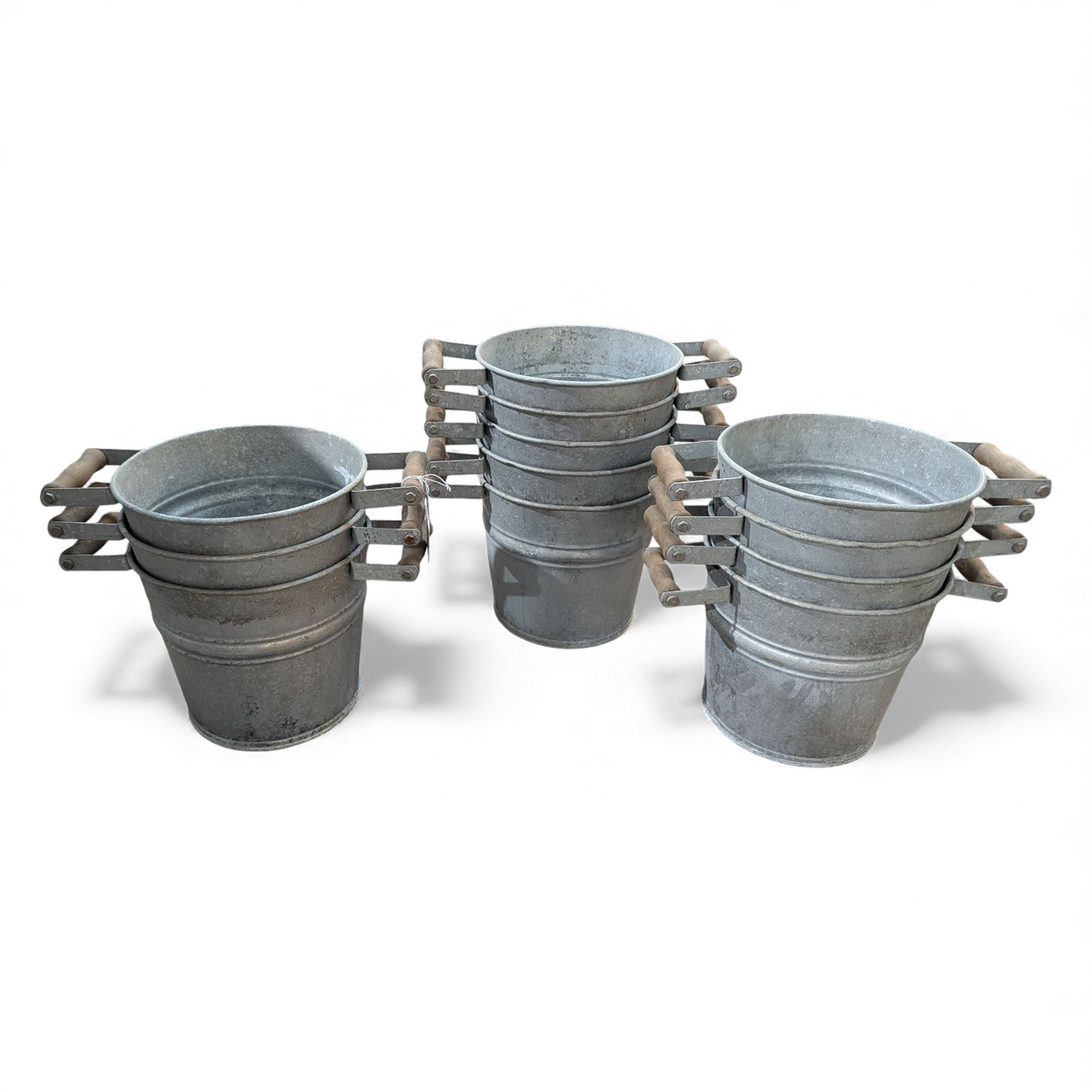 Twelve florists tubs with wooden handles, each H22cm (12)

