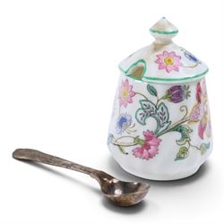 Minton Haddon Hall tea wares, including cake stand, eight cups and saucers, salt and pepper, etc 