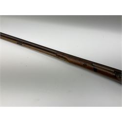 Early 19th century 15-bore flintlock converted to percussion cap fowling piece, the lock stamped T. Richards, walnut half stock with brass fittings including trigger guard with pineapple finial and 91cm barrel with ramrod under L129cm overall